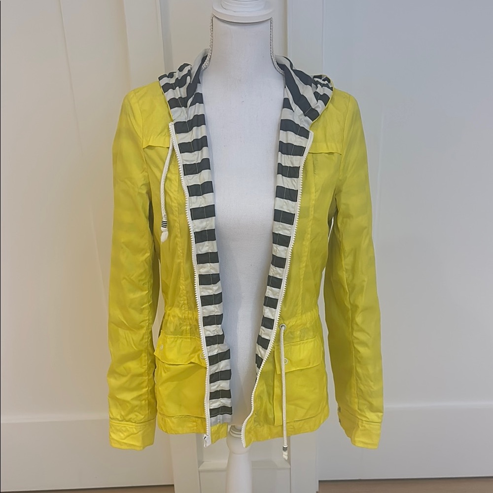 Splendid Yellow Utility Jacket with Striped Lining